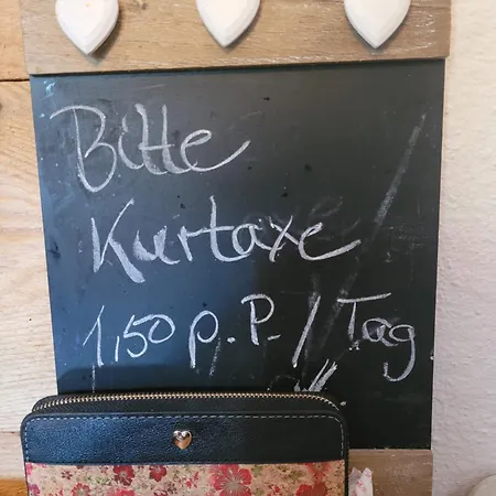 Ferienstudio Altstadtflair - Historisch Urlauben Im Denkmalschutz Am Kurpark Mit Gemeinschaftsbad アパート *