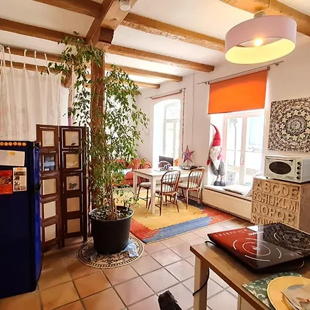 Ferienstudio Altstadtflair - Historisch Urlauben Im Denkmalschutz Am Kurpark Apartment